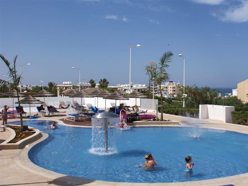Sunrise Oasis & Waterpark Отель